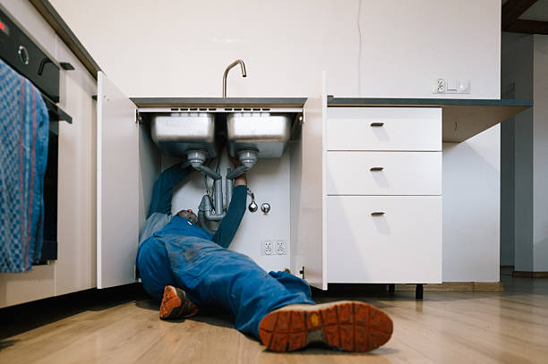 Professional Emergency Plumber technician working in Pine Level, AL